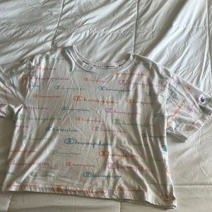 Cropped champion t-shirt